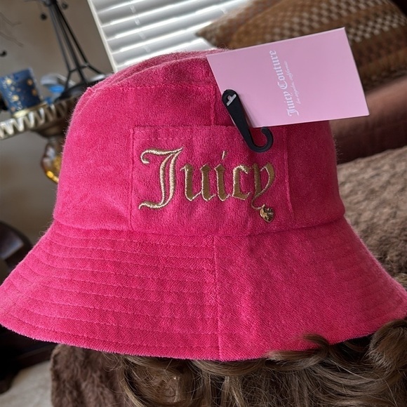 Brand New Juicy Couture Pink Bucket Hat Terrycloth w/ Gold Tone Embroidered Logo main image 6